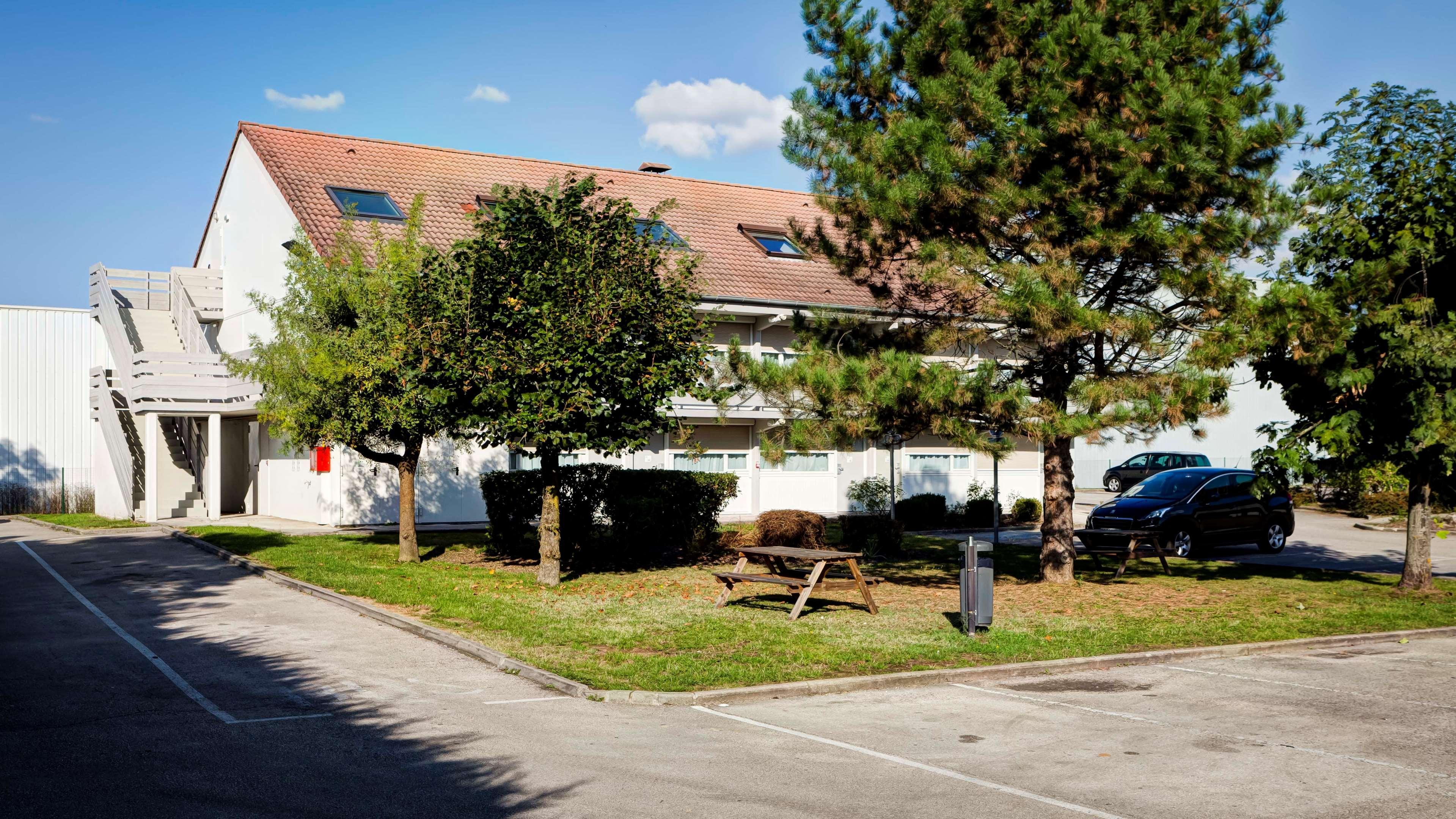 Campanile Chalon Sur Saone Hotel Exterior photo