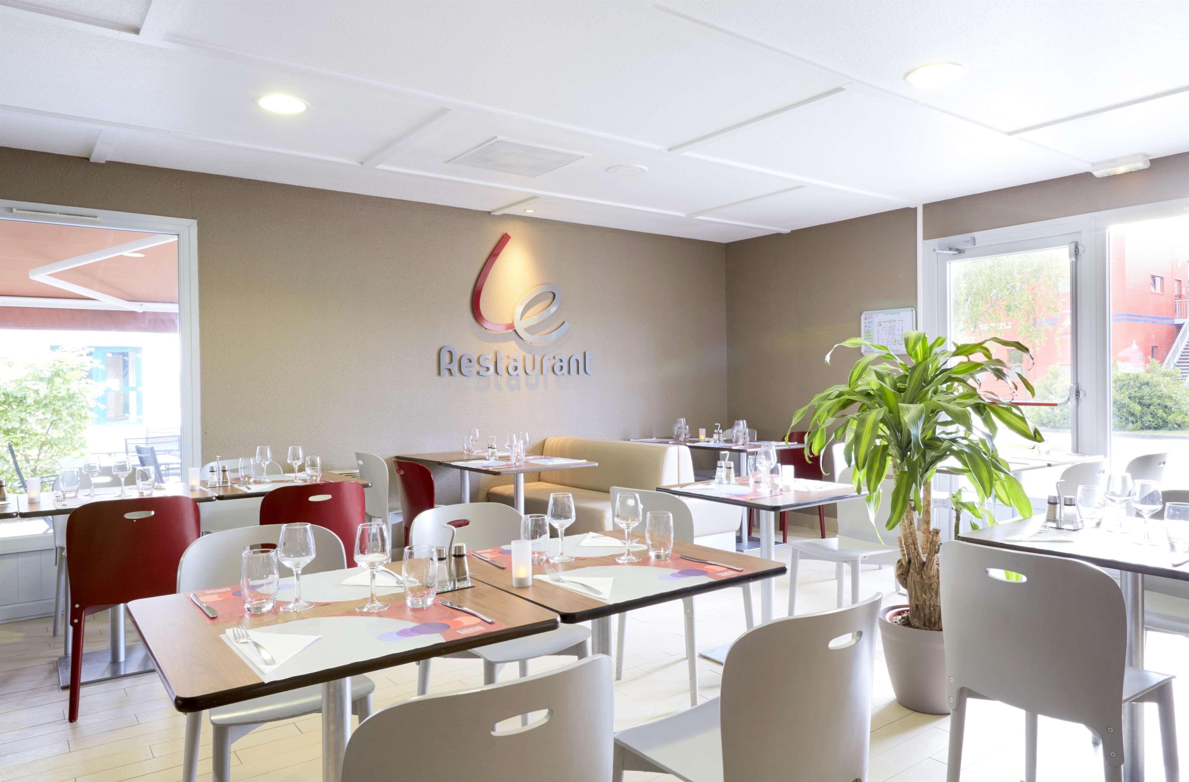 Campanile Chalon Sur Saone Hotel Exterior photo